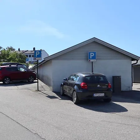 Praktisk I Til 5 Apartman Kristiansand