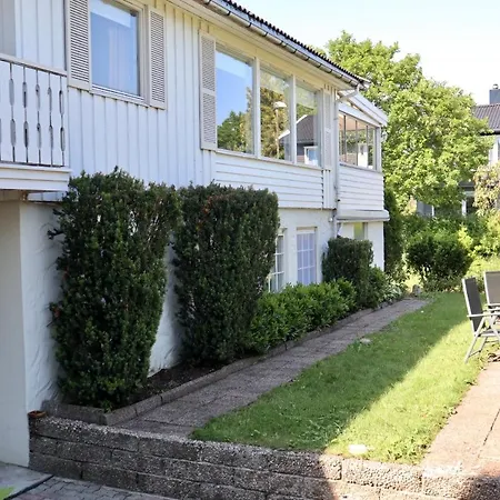 Apartman Praktisk I Til 5 Kristiansand