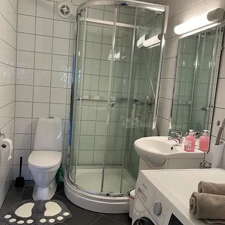 Praktisk I Til 5 Apartman *