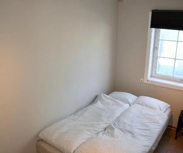 Lägenhet Praktisk I Til 5 Kristiansand